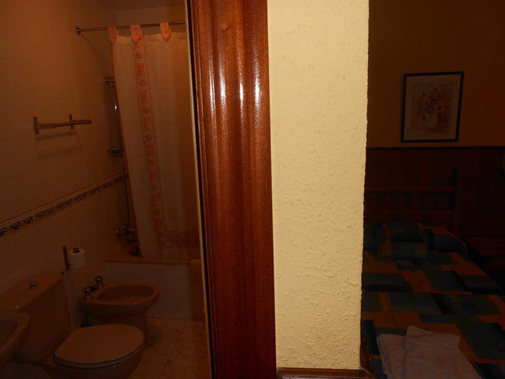 Hostal Restaurante El Abuelo Trobajo Del Camino Cameră foto